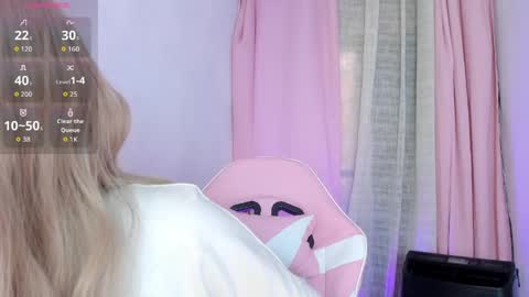 sweett_fire online show from June 2, 7:38 pm
