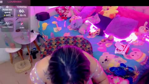 martina online show from December 20, 9:43 am