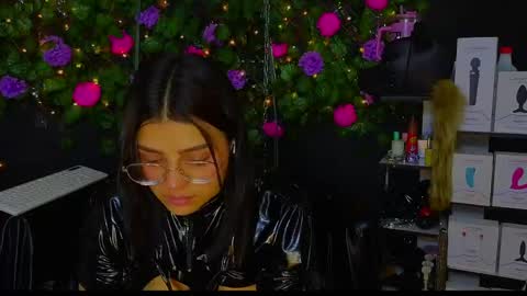 Molly -  INDEPENDENT MODEL online show from May 23, 8:07 am