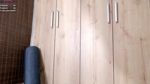    online show from January 28, 11:28 pm