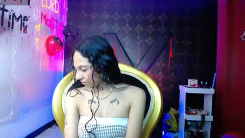 Snapshot of sweett_pleasure chatting on September 22, 12:29 pm Sweett pleasure online show from September 22, 12:29 pm