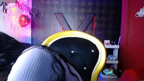 Snapshot of sweett_pleasure chatting on September 23, 12:41 pm Sweett pleasure online show from September 23, 12:41 pm