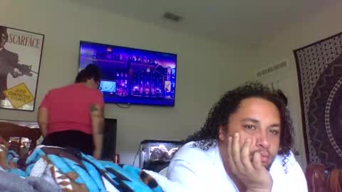 sweettreatz26 online show from April 16, 2:51 pm