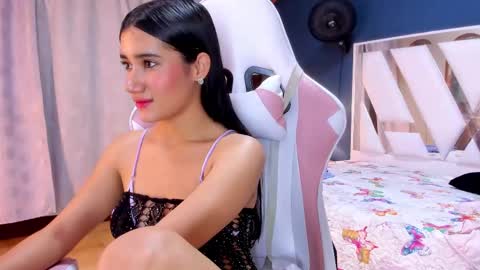 Snapshot of sweettyalondra chatting on March 2, 12:31 am ALONDRA online show from March 2, 12:31 am