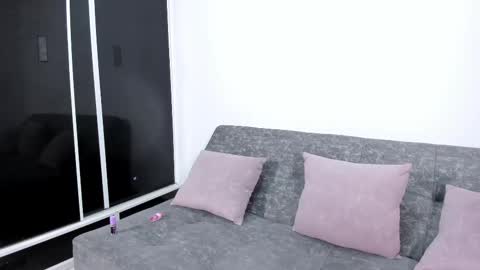 Snapshot of sweettyalondra chatting on October 5, 4:33 am ALONDRA online show from October 5, 4:33 am