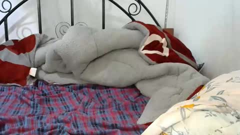 Snapshot of sweetvalariy chatting on February 14, 7:07 am sweetvalariy online show from February 14, 7:07 am