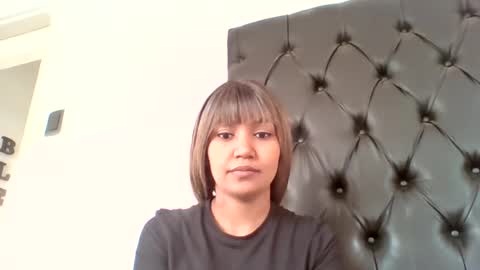 Snapshot of sweetwhisper4u chatting on July 1, 5:31 am katie online show from July 1, 5:31 am