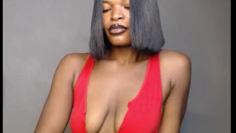 sweetxxboobsx online show from March 19, 8:40 am