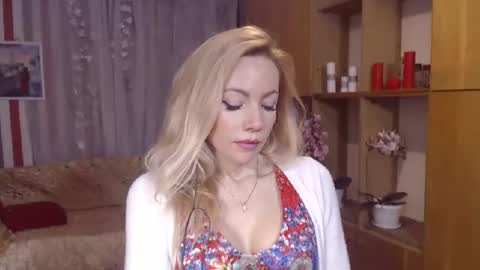 Sweety friend online show from December 3, 7:44 pm