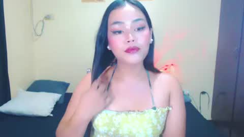 Snapshot of sweety_shane chatting on July 4, 1:39 pm sweety_shane online show from July 4, 1:39 pm
