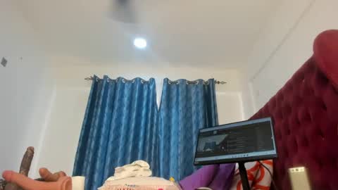 shawtyshasha online show from July 18, 6:17 am