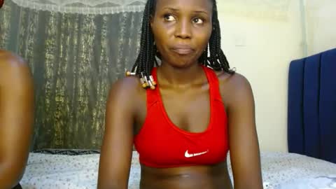 Snapshot of sweety_spixxy chatting on April 29, 2:54 pm Dolly online show from April 29, 2:54 pm