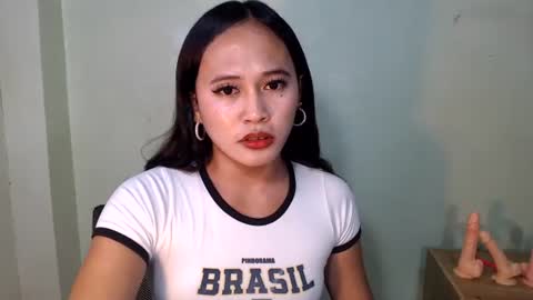 sweety_xx69 online show from June 26, 5:39 pm