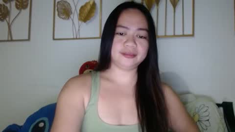 Snapshot of sweetyasian_ chatting on September 29, 2:00 pm stacey online show from September 29, 2:00 pm