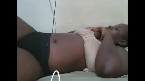 Snapshot of sweetyass25 chatting on September 26, 6:56 pm sweetyass25 online show from September 26, 6:56 pm