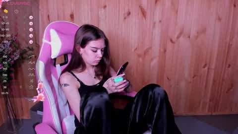 Snapshot of sweetydeviliya chatting on January 23, 8:04 am sweetydeviliya online show from January 23, 8:04 am