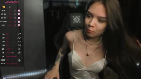 Snapshot of sweetydeviliya chatting on September 10, 1:44 pm sweetydeviliya online show from September 10, 1:44 pm