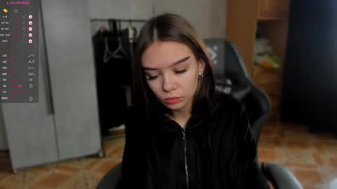 Snapshot of sweetydeviliya chatting on February 4, 7:03 am sweetydeviliya online show from February 4, 7:03 am