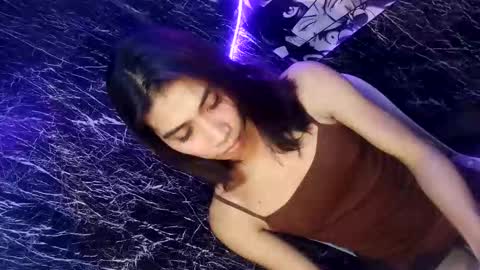 Snapshot of sweetyguyxxx1998 chatting on May 18, 6:14 pm - allen online show from May 18, 6:14 pm
