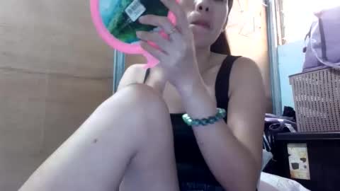 Snapshot of sweetymel14 chatting on November 12, 4:46 am sweetymel14 online show from November 12, 4:46 am