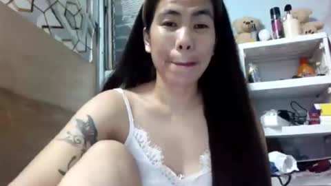 Snapshot of sweetymel14 chatting on December 4, 3:10 pm sweetymel14 online show from December 4, 3:10 pm