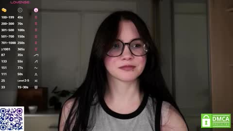 Astrid online show from November 1, 7:05 pm