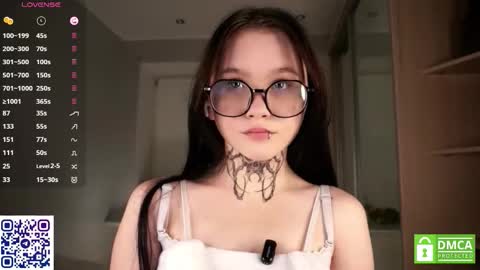 Astrid online show from November 8, 5:34 pm