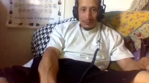 Snapshot of sweezybrown1 chatting on April 11, 8:46 pm MR. SWEEZY online show from April 11, 8:46 pm