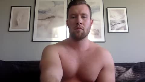 Snapshot of swekingxx chatting on February 5, 2:16 pm swekingxx online show from February 5, 2:16 pm