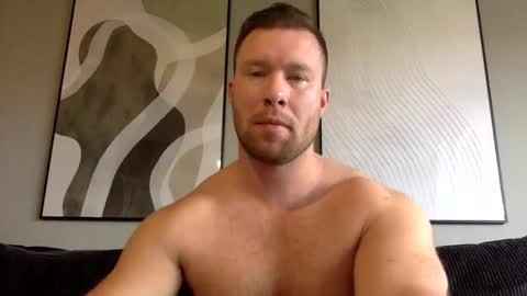 Snapshot of swekingxx chatting on November 9, 11:08 am swekingxx online show from November 9, 11:08 am