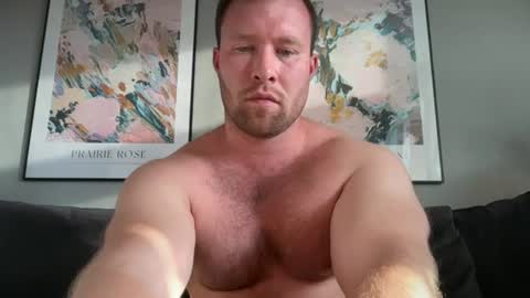 Snapshot of swekingxx chatting on June 28, 6:25 pm swekingxx online show from June 28, 6:25 pm