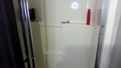 Snapshot of swgacpl chatting on December 19, 1:39 am Brooklyn D online show from December 19, 1:39 am