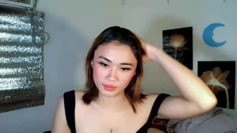 Snapshot of swiftbutdeadlylexy02 chatting on July 24, 12:47 pm lexy online show from July 24, 12:47 pm