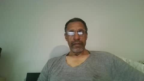 swimmerbod2495 online show from March 1, 4:20 pm