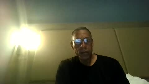 Snapshot of swimmerbod2495 chatting on July 23, 9:29 am swimmerbod2495 online show from July 23, 9:29 am