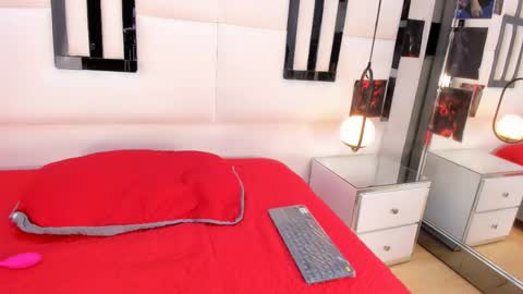 Snapshot of switchalixxon chatting on January 30, 4:02 pm switchalixxon online show from January 30, 4:02 pm
