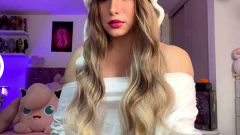 swtgoldenangel_ online show from May 23, 9:13 am