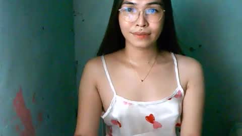 Snapshot of swyt_soleil chatting on September 21, 5:36 pm swyt_soleil online show from September 21, 5:36 pm