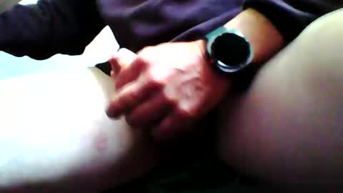 Snapshot of syd13 chatting on May 31, 12:56 pm syd13 online show from May 31, 12:56 pm