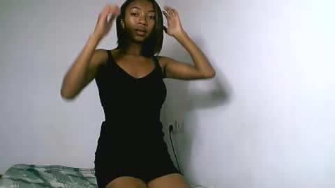 Snapshot of syliaah chatting on December 2, 5:57 am syliaah online show from December 2, 5:57 am