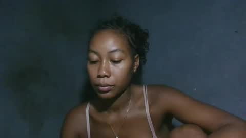 sylvana9794 online show from February 5, 5:39 pm