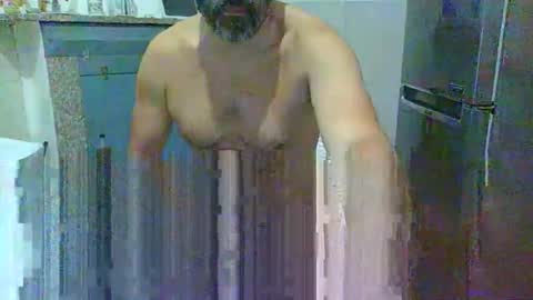 Snapshot of sylvertaurus1 chatting on November 19, 5:07 am sylvertaurus1 online show from November 19, 5:07 am