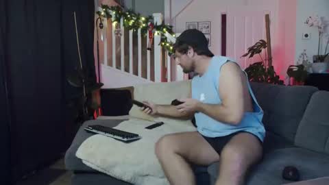 Sylvie  James online show from December 3, 7:11 pm