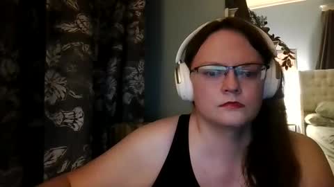 sylviexxxfun online show from June 9, 3:40 am