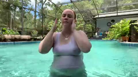 Jennah online show from July 16, 6:03 pm