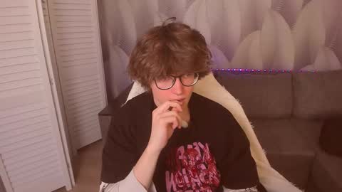 syndydels online show from February 11, 3:28 pm