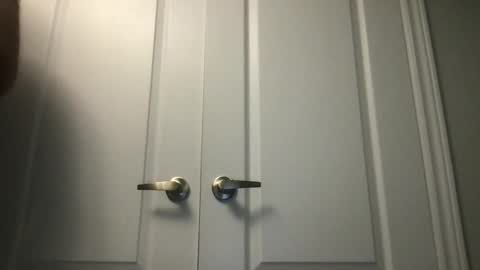 Snapshot of systa24 chatting on February 27, 1:38 am systa24 online show from February 27, 1:38 am