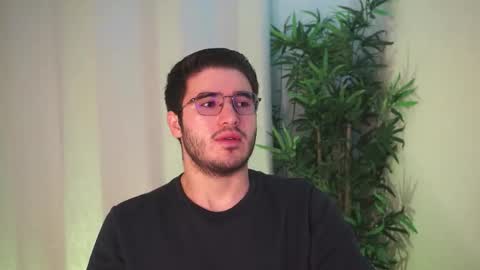 t0ny_wylie online show from March 19, 7:01 am