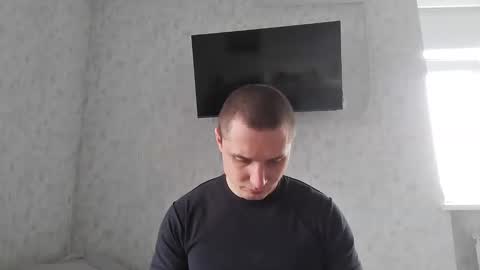 Den online show from April 13, 8:42 am