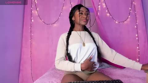 Snapshot of t4mmy_ chatting on March 11, 5:05 am t4mmy_ online show from March 11, 5:05 am